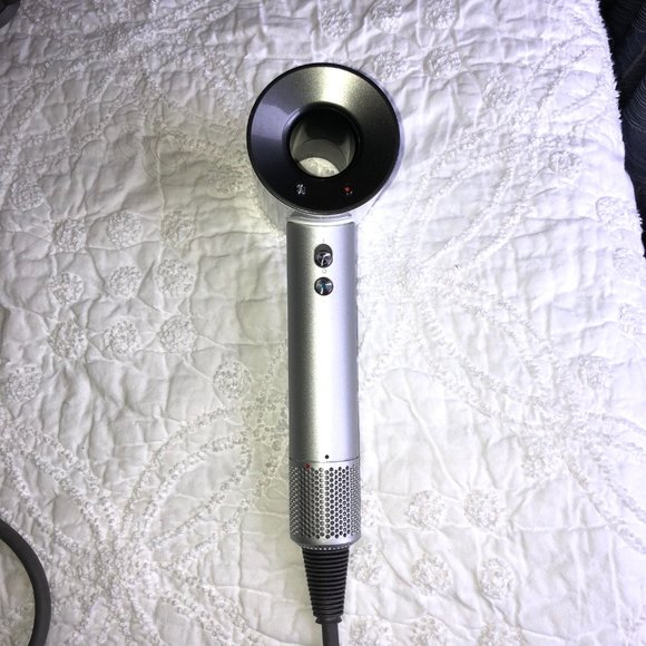 Dyson Supersonic Hairdryer